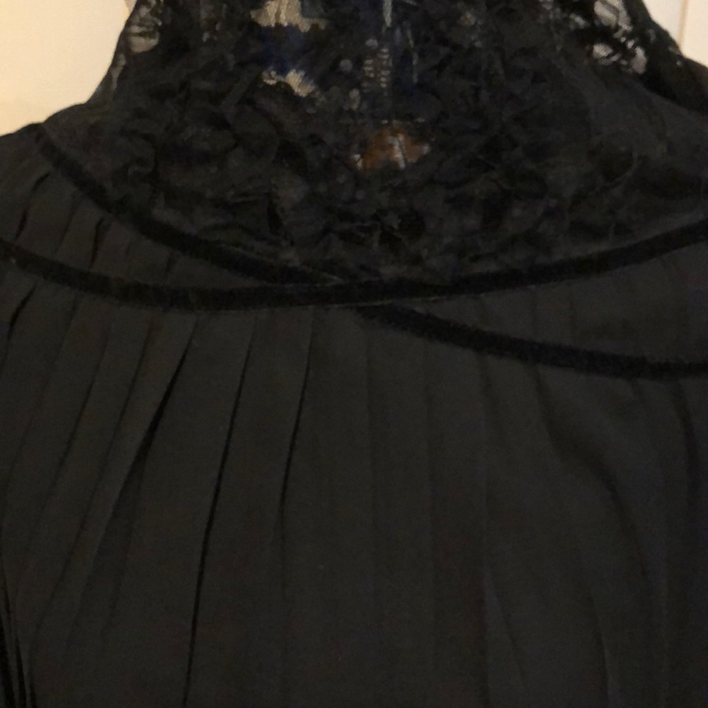Zara Dress - Picture 7 of 7